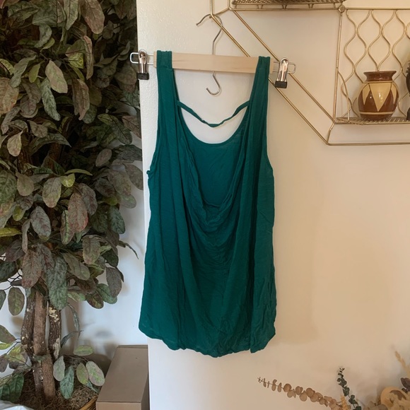 Loose fitted real tank top - Picture 2 of 3